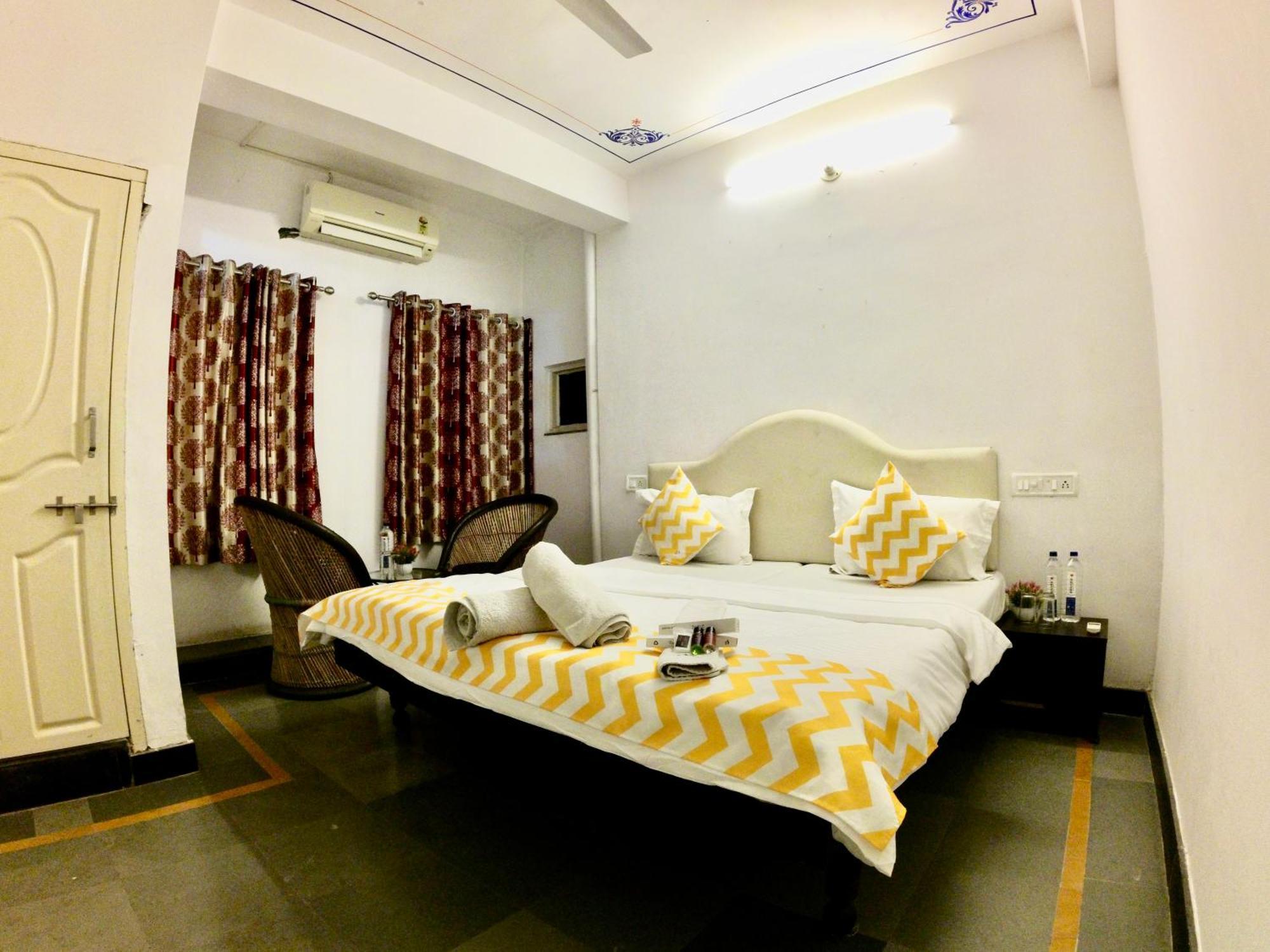 אודייפור Maa Ji House On Lake Pichola מראה חיצוני תמונה