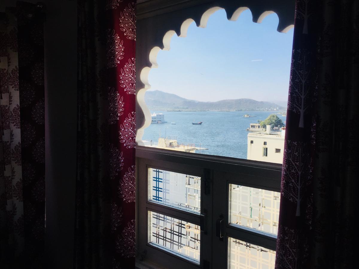אודייפור Maa Ji House On Lake Pichola מראה חיצוני תמונה